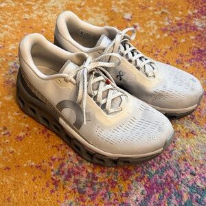 ON Women's Athletic Shoes - Gray